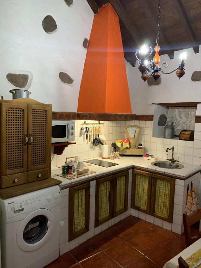 La Casona Del Almendro Villa San Bartolomé Kültér fotó